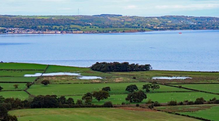 Yr Hendre ar dywdd gwlyb